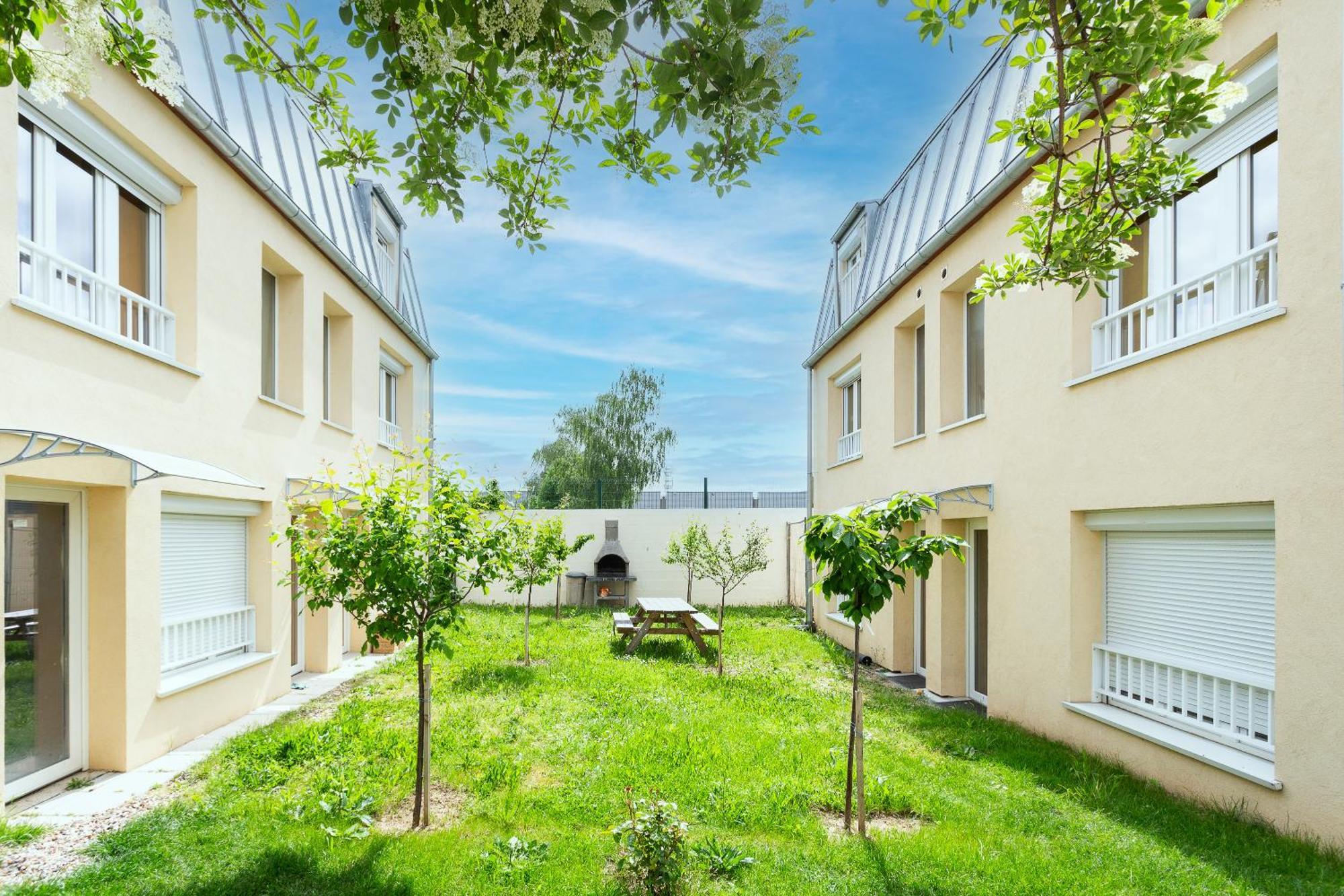 Blanc Mesnil Nid D'Amour Le Blanc-Mesnil Exteriér fotografie